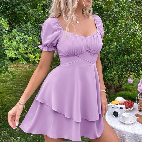 Sweetheart Neck Layered Princess Dress - Picture 4 of 5